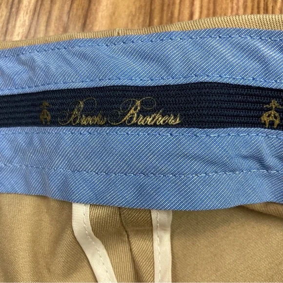 Brooks Brothers Lightweight Advantage Khaki Chino Shorts - 42 Waist - Picture 4 of 8